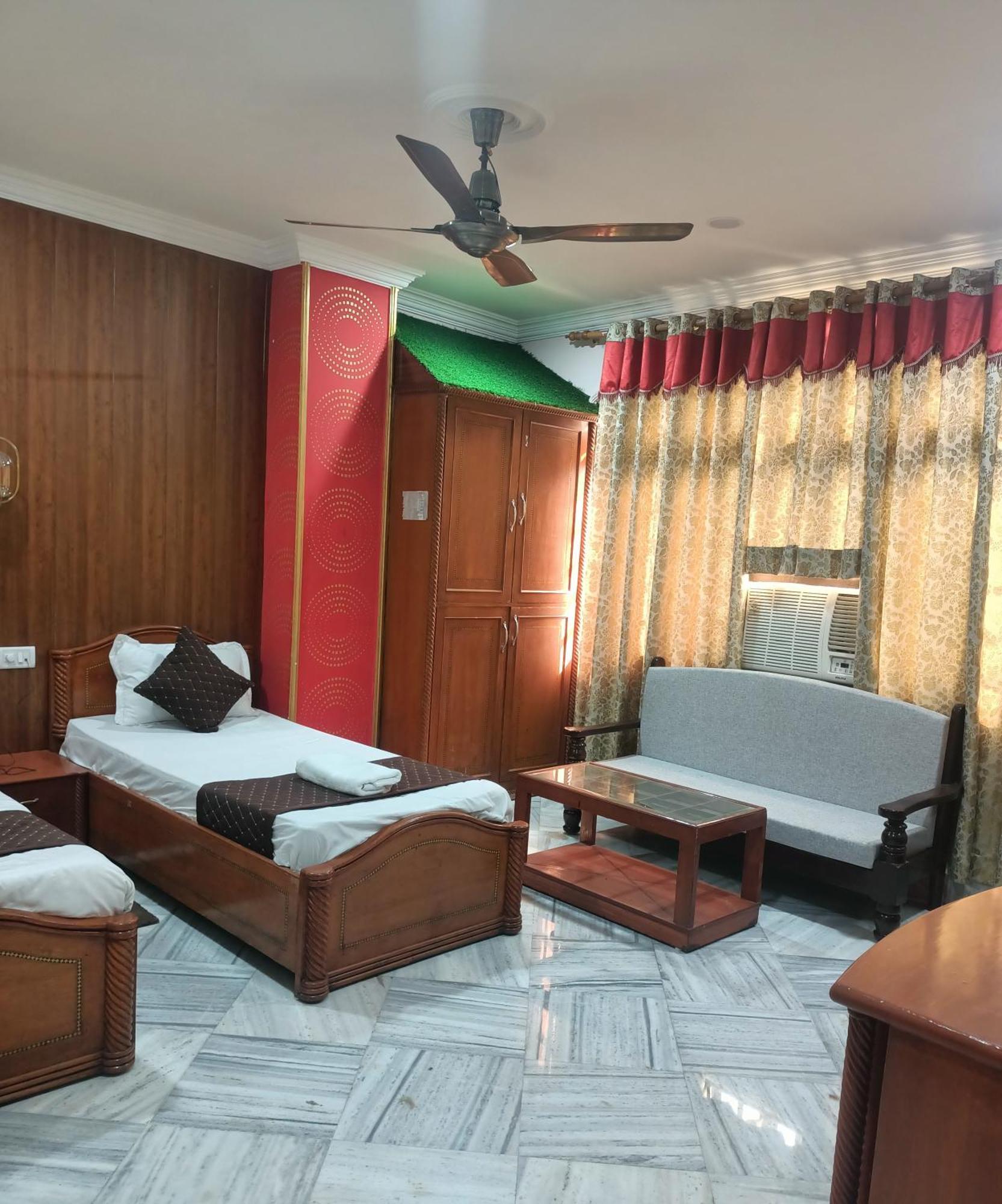Hotel Riz Varanasi Exterior foto